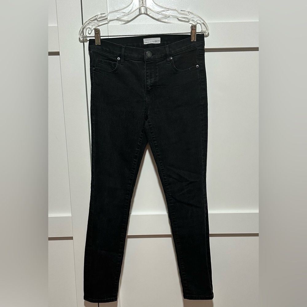 LOFT Black Modern Skinny Jeans – Size 27 / 4